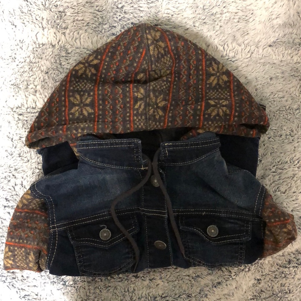 Wallflower Junior’s Authentic Denim Jacket
